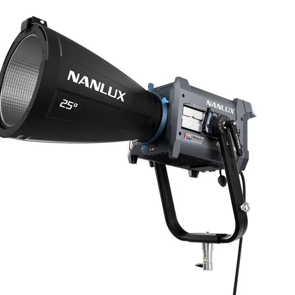 Nanlux Evoke 600C LED Full-Color Spot Light w/Trolley Case - AVC photo video store