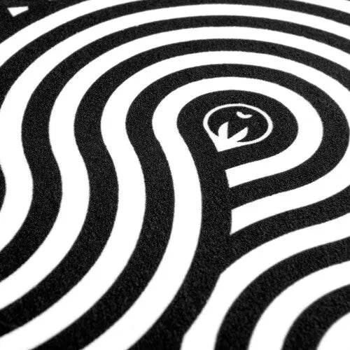 3 Legged Thing Wrapz (Swirls, 15"x15") - AVC photo video store