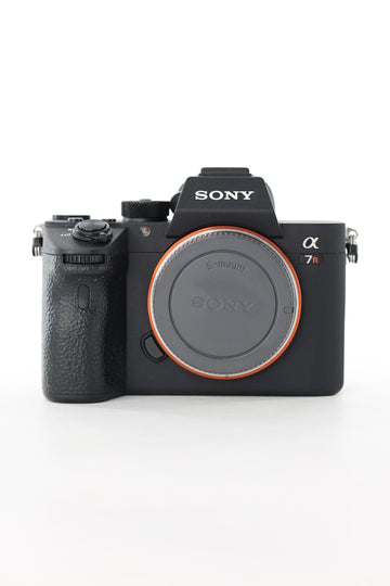 Sony A7RIII/6140317 A7R Mark III, Body Only, Used