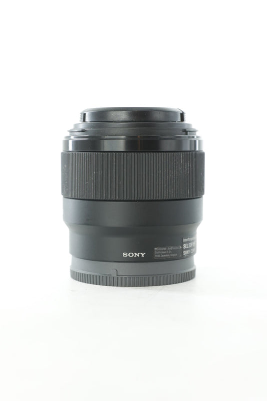 Sony SEL50F18F/2058944 FE 50mm f/1.8 Lens, Used