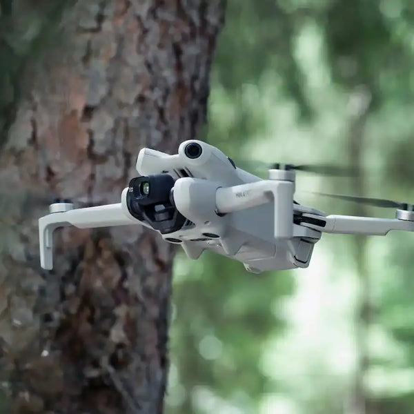 DJI Mini 4 Pro Fly More Combo Plus com RC 2 