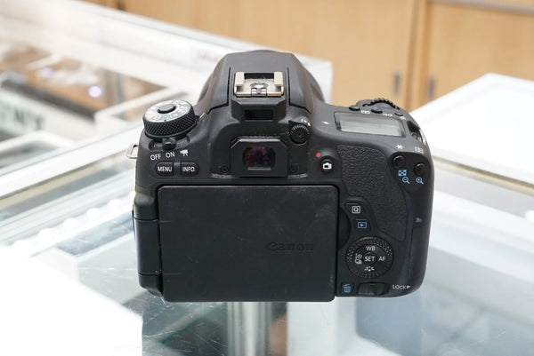 CANON T6SKIT18135-06153 Canon EOS Rebel T6s w/EFS 18-135 Lens, Used CANON