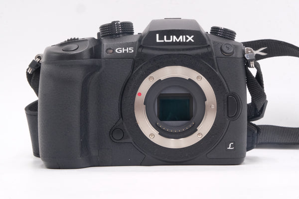 Panasonic GH5-09092 Lumix GH5 Mirrorless Camera W/ Lumix G 20mm f/1.7 ASPH, Used