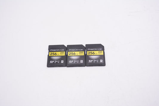 Prograde SD V60 256GB x3 + Think Tank Photo SD Pixel Pocket Rocket (Black), Used