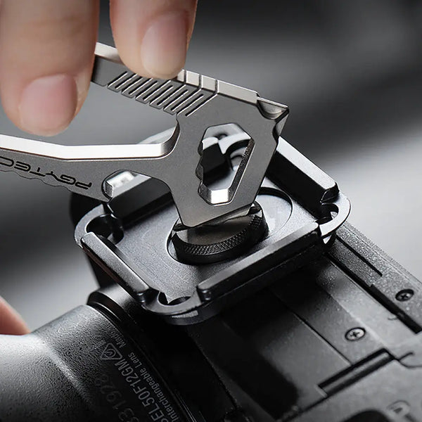 Pgytech EDC Carabiner - AVC photo video store