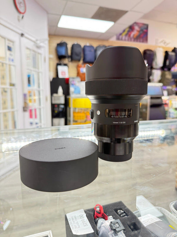 Sigma 14F18DG-03403 14mm f/1.8 DG HSM A for Sony E-Mount, Used