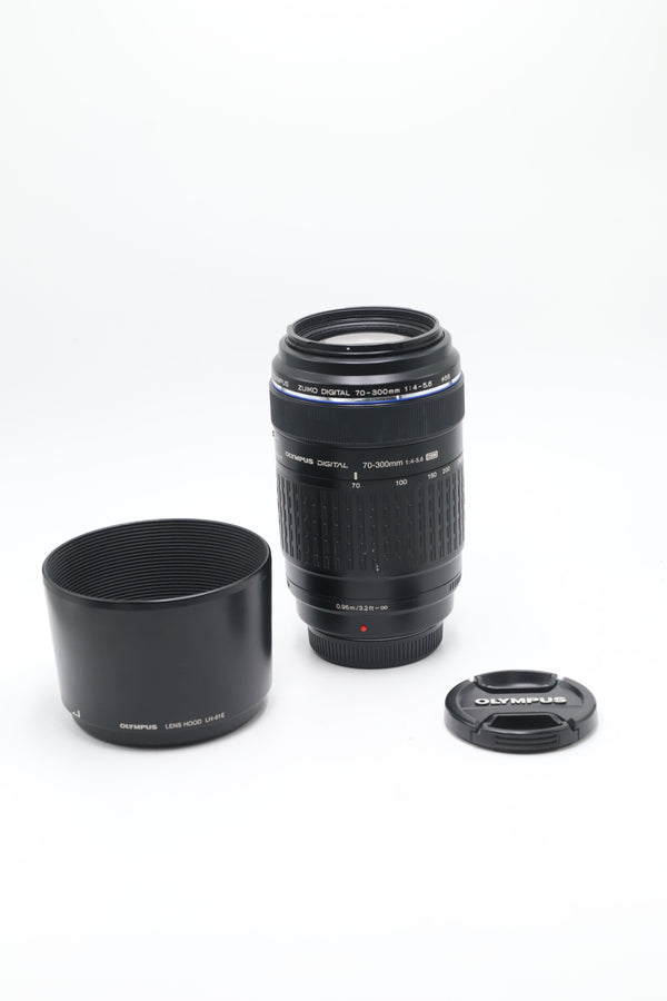 Olympus 70300-03236 Olympus Zuiko Digital ED 70-300mm f/4-5.6 ED AF Lens for Four Thirds System (FOR PARTS), Used