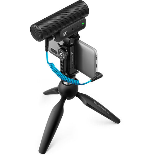 Sennheiser MKE 400 Mobile Kit Camera-Mount Shotgun Microphone with Smartphone Recording Bundle