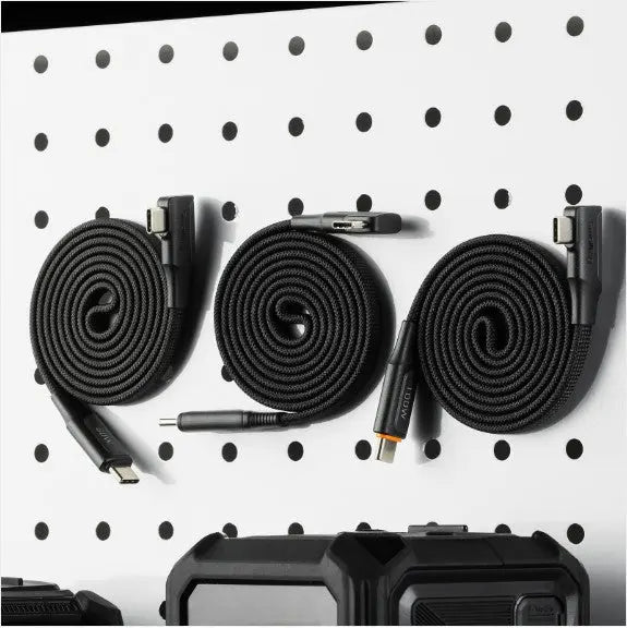 SmallRig 5613 USB-C Self-Coiling Charging Cable
