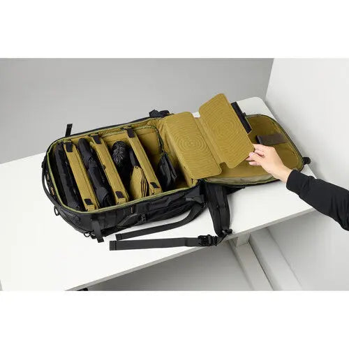 SmallRig 6521 Professional Outdoor Backpack (Black, 25L)