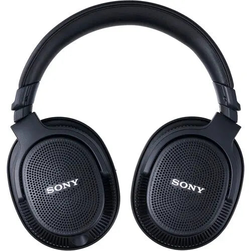 Fones de ouvido de referência Sony MDRMV1 com fundo aberto