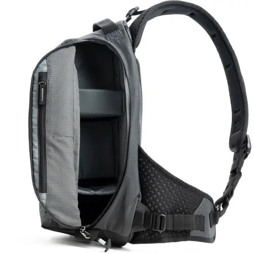 Think Tank Photo PhotoCross Sling V2 (Black, 11L)