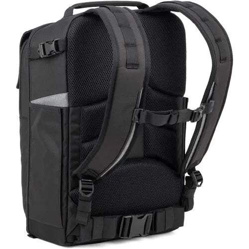 Mochila para cámara Mirrorless Mover de Think Tank Photo (gris frío, 18 L)