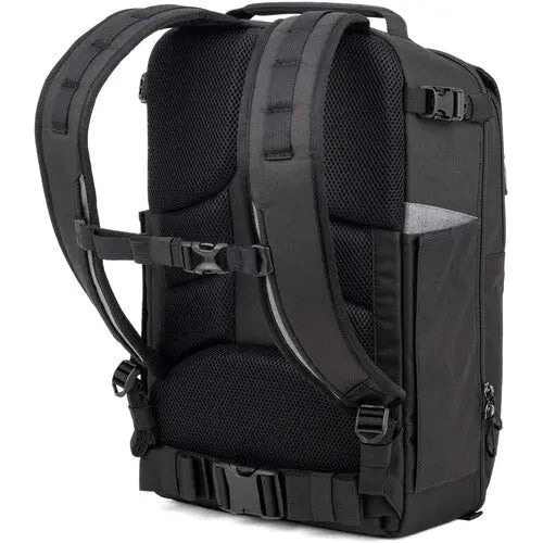 Mochila para cámara Mirrorless Mover de Think Tank Photo (gris frío, 18 L)