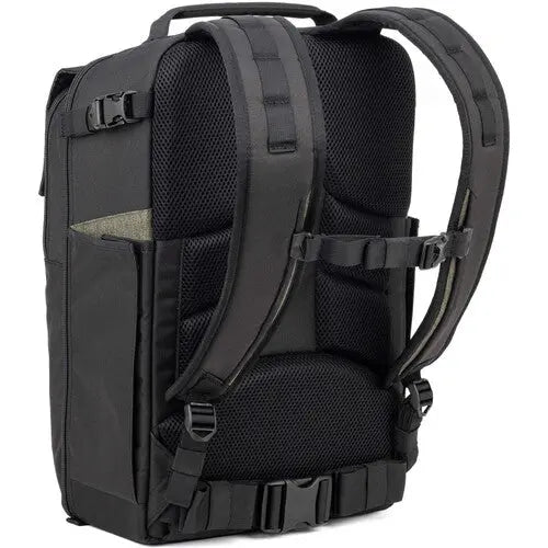Mochila para cámara Mirrorless Mover de Think Tank Photo (verde costa, 18 L)