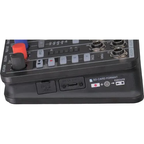 Zoom LiveTrak L-6 Portable 6-Channel Digital Mixer and Multitrack Recorder - AVC photo video store