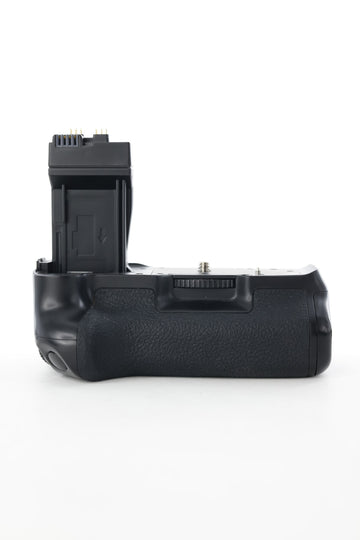 Neewer BGE8 Replacement Battery Grip f/Canon EOS 550D/600D/650D/700D, Used