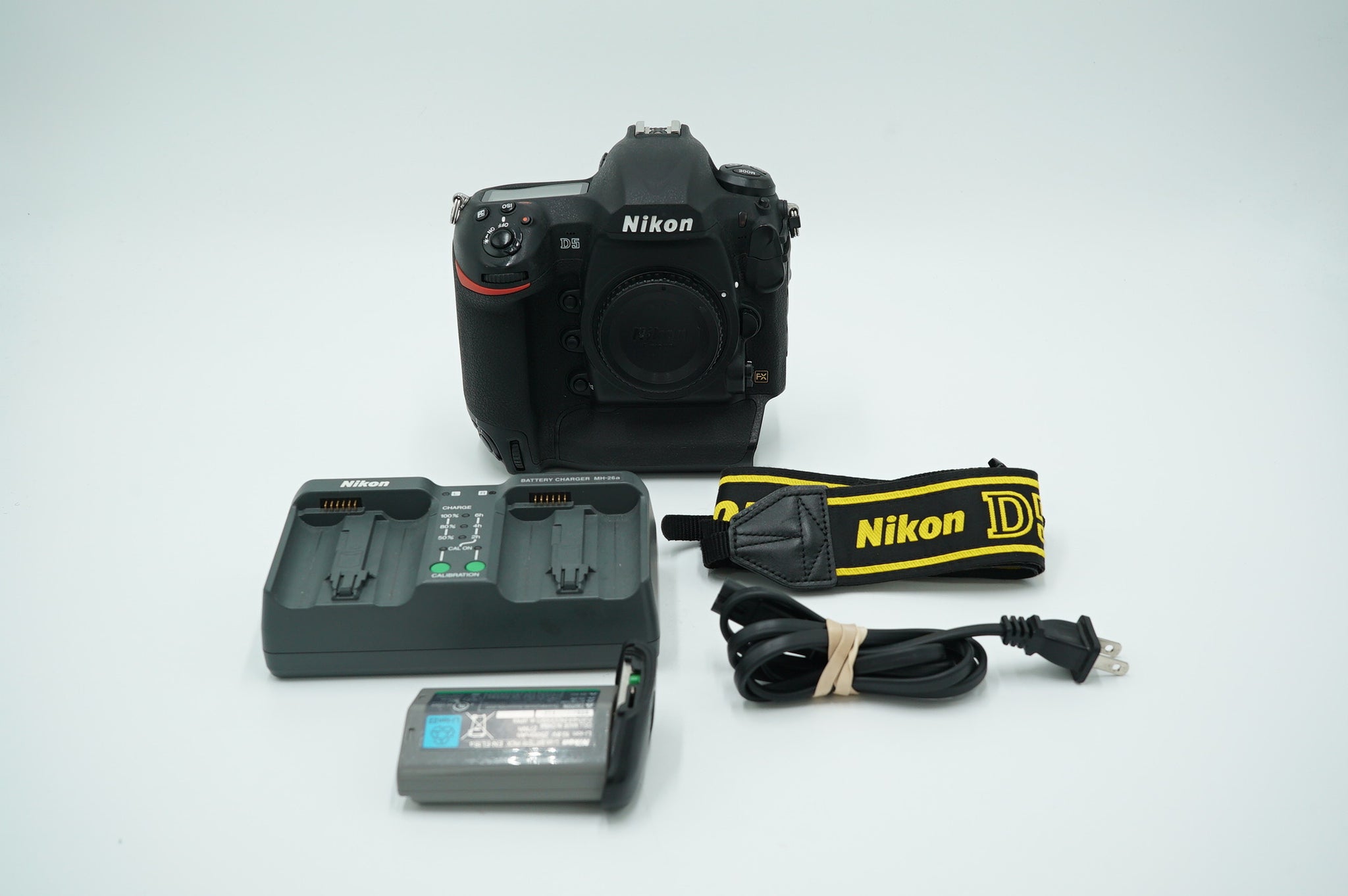Nikon D5/11559 D5 Body Only, Used