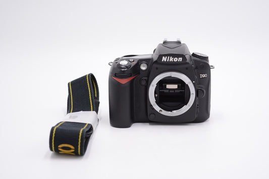 Nikon D90/82459 D90 DSLR Camera, Used (For Parts)