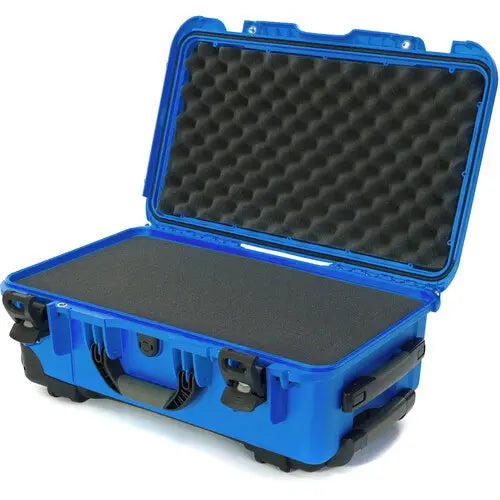 Nanuk 935 Wheeled Hard Case w/Foam (28.5L) - AVC photo video store