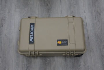 Pelican 1510C/CASE 1510 Case Cream W/ Padded Dividers, Used