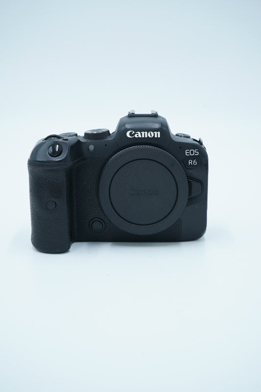 Canon EOSR6/06347 EOS R6 Mirrorless Digital Camera Body Only, Used