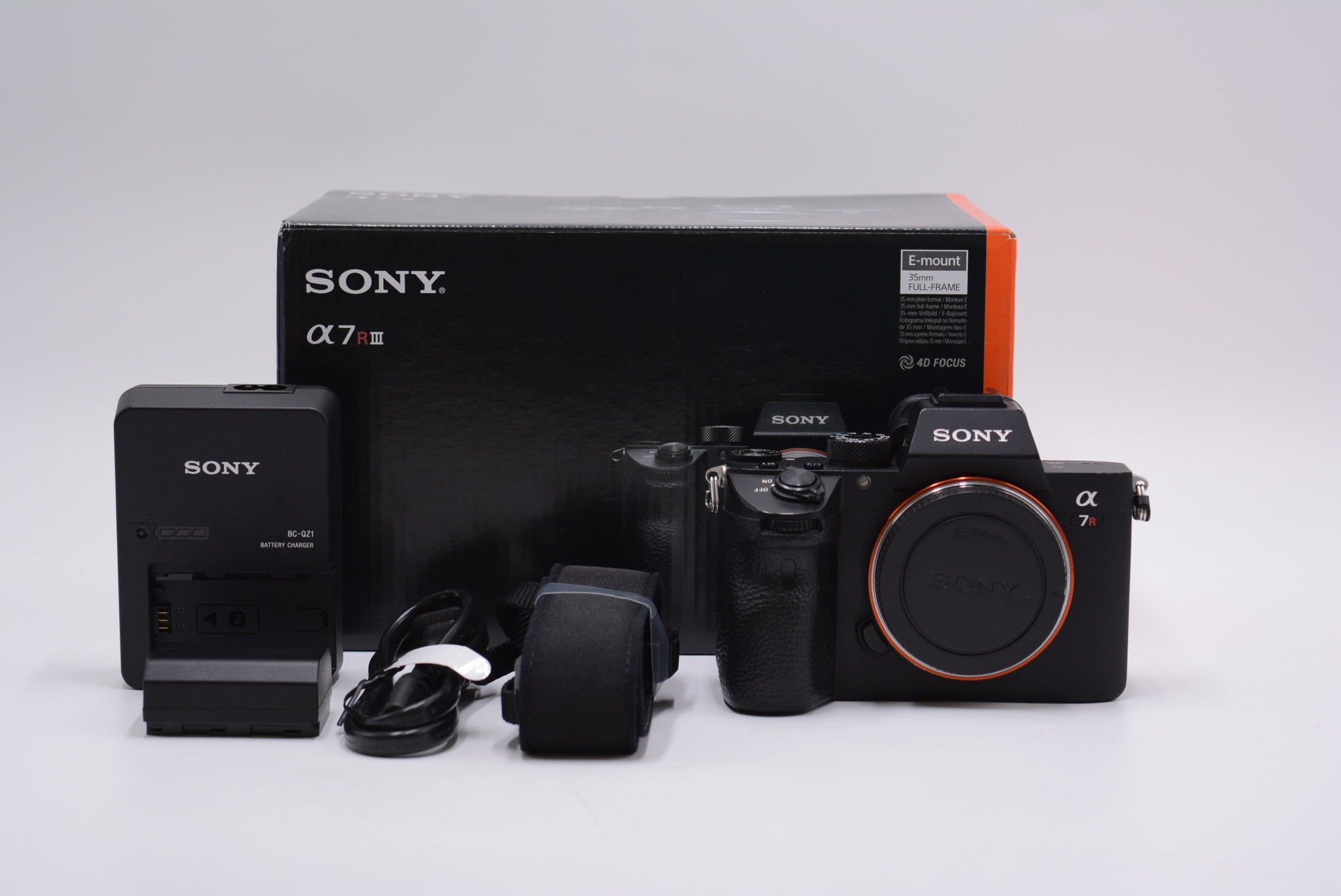 Sony A7RIII/3381119 A7R Mark III Mirrorless Camera, Used