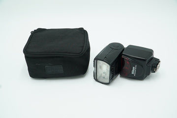 Nikon SB700/79317 SB700 Speedlight, Used