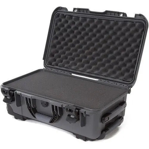 Nanuk 935 Wheeled Hard Case w/Foam (28.5L) - AVC photo video store