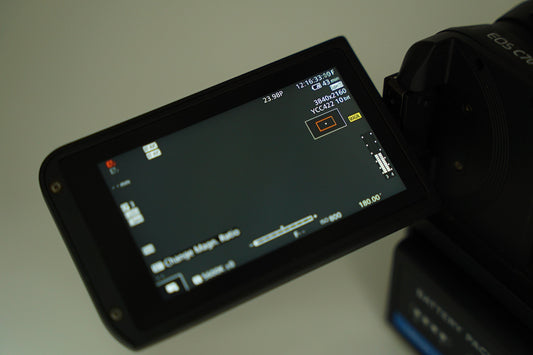 Canon EOSC70/00431 EOS C70 Cinema Camera (RF Lens Mount), Used