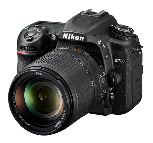 Nikon D7500, AF-S 18-140mm F/3.5-5.6G ED VR