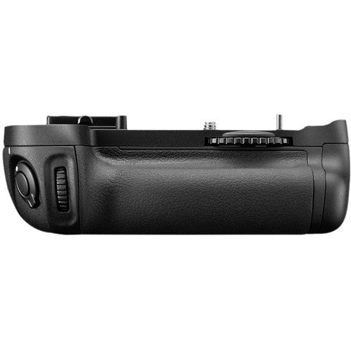 Nikon MBD14 Multi-Power Battery Pack (D600, D610).