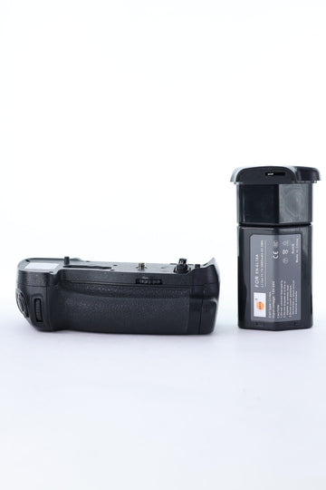 Nikon MBD18/41016 MB-D18 Battery Grip F/D850, Used