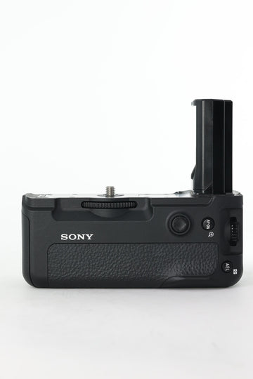Sony VGC3EM/3337060 Vertical Grip F/ILCE9+A7R Mark III, Used