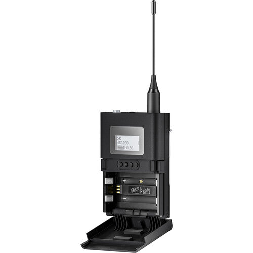 Sennheiser EWDXSK Digital Wireless Bodypack Transmitter with Locking 3.5mm Connector (R1-9: 520 to 607 MHz)