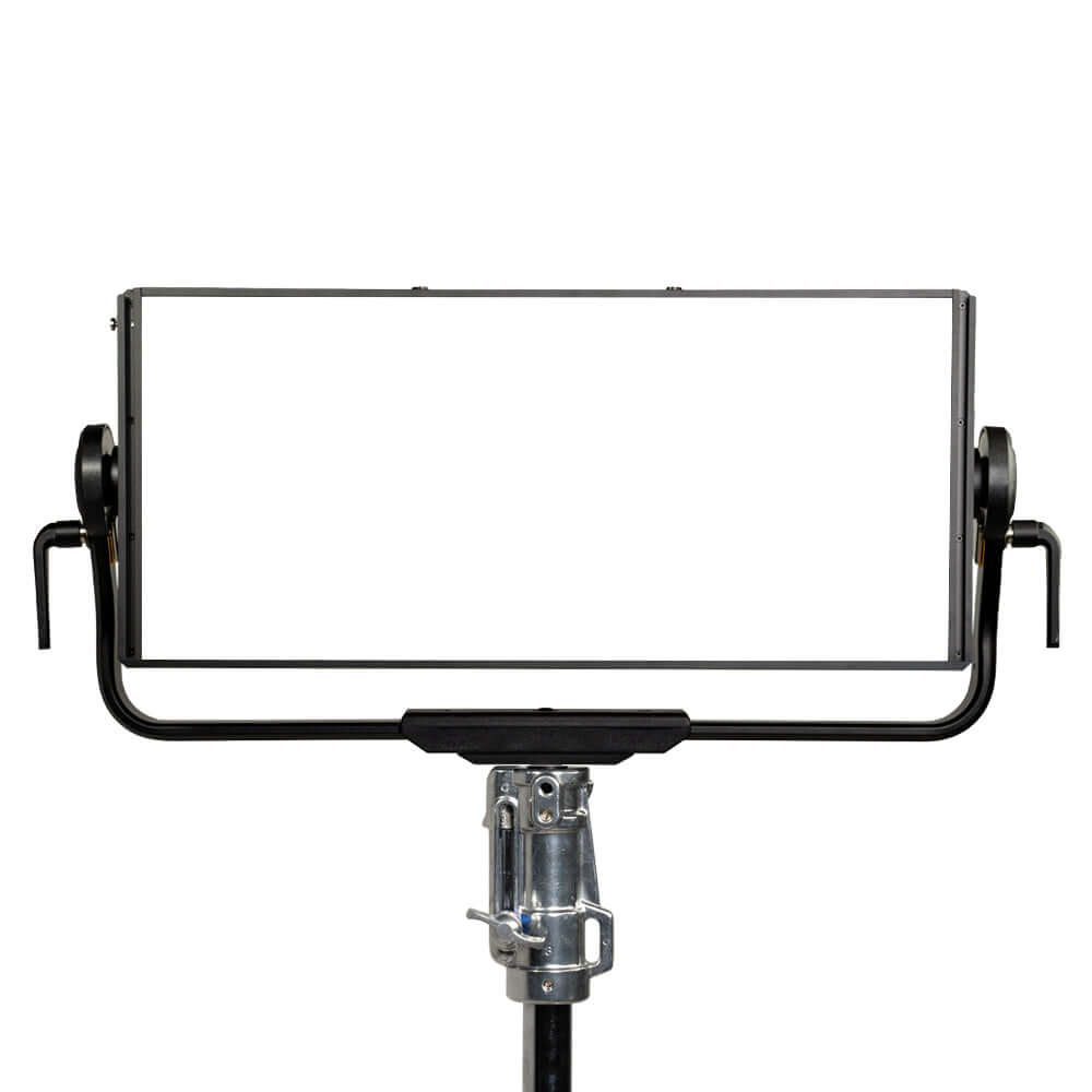 Aputure NOVA P600C Kit RGBWW LED Panel.